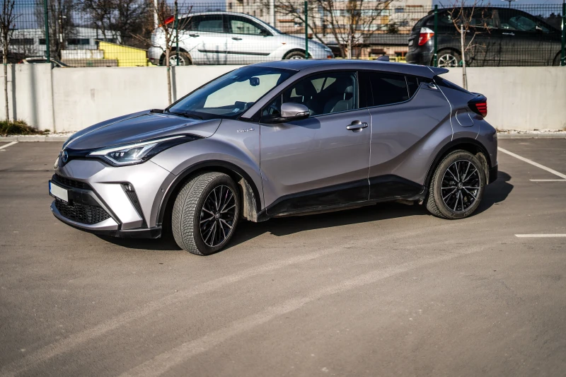 Toyota C-HR 2.0 Hybrid Classy, снимка 4 - Автомобили и джипове - 49090872