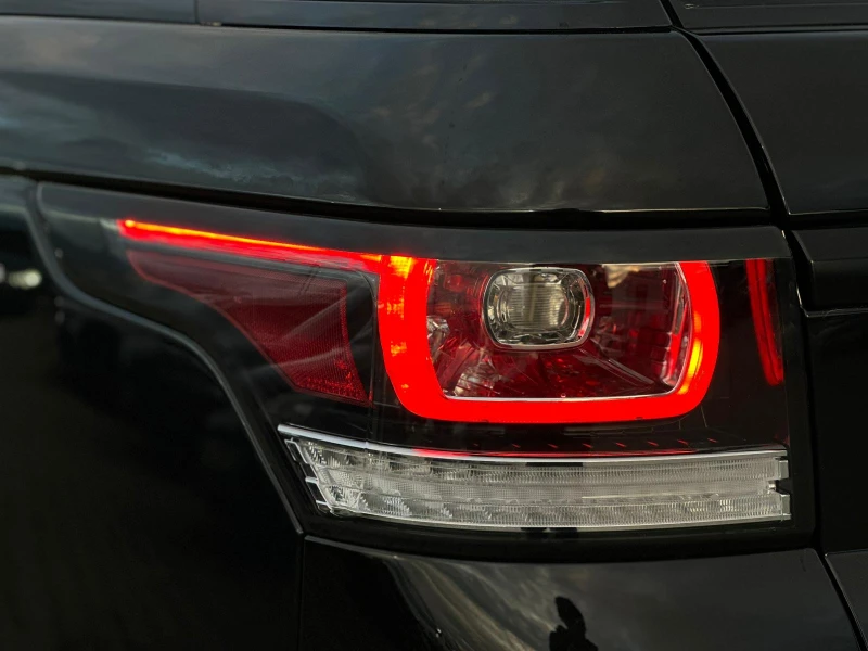 Land Rover Range Rover Sport / AUTOBIOGRAPHY / 4.4 / FULL / СЕРВИЗНА ИСТОРИЯ /, снимка 9 - Автомобили и джипове - 53508614