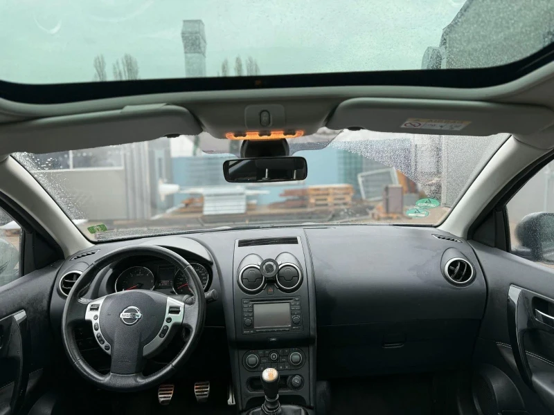Nissan Qashqai 7 МЕСТА ПАНОРАМА НАВИГАЦИЯ КАМЕРА , снимка 8 - Автомобили и джипове - 53577293