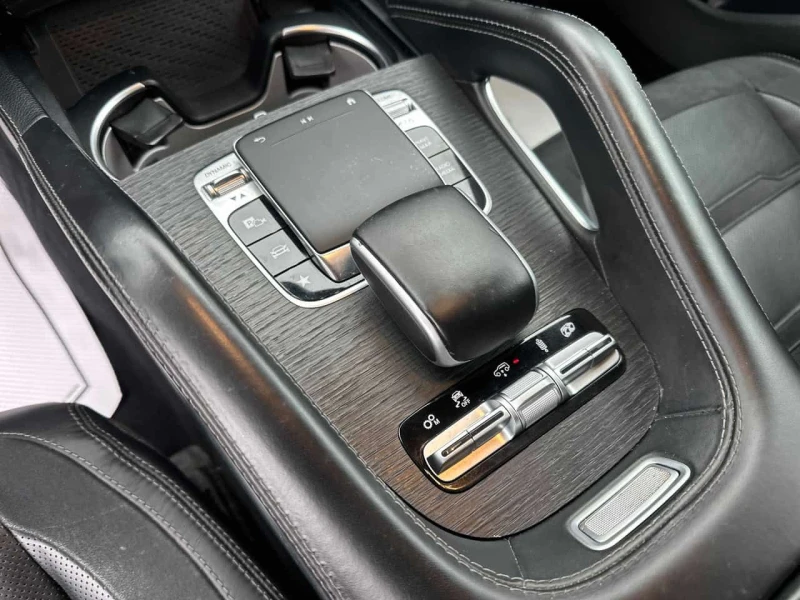 Mercedes-Benz GLE 53 4MATIC CARFAX /360/DIS/PANO/AMBIENT/BURMESTER, снимка 10 - Автомобили и джипове - 53581065