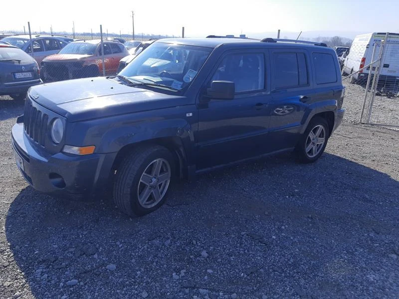 Jeep Patriot 2.4 рачна кутия - изображение 4