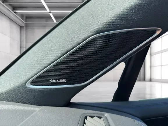 VW Touareg 3.0 TSIe 4Motion = R-Line = Гаранция, снимка 6 - Автомобили и джипове - 54178459