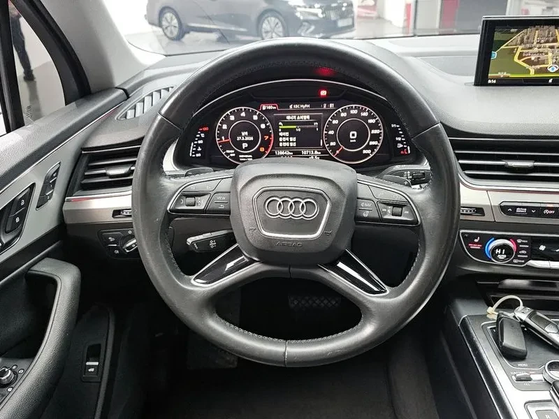 Audi Q7 45 TFSI Quattro , снимка 13 - Автомобили и джипове - 55835011