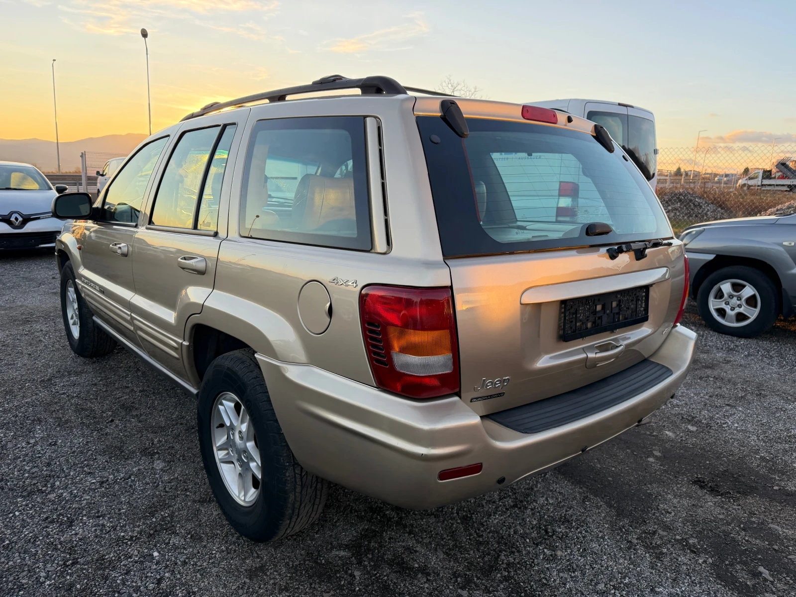 Jeep Grand cherokee 4.7 ГЪРЦИЯ LIMITED EDITION КЛИМАТРОНИК ПОДГРЕВ - изображение 8