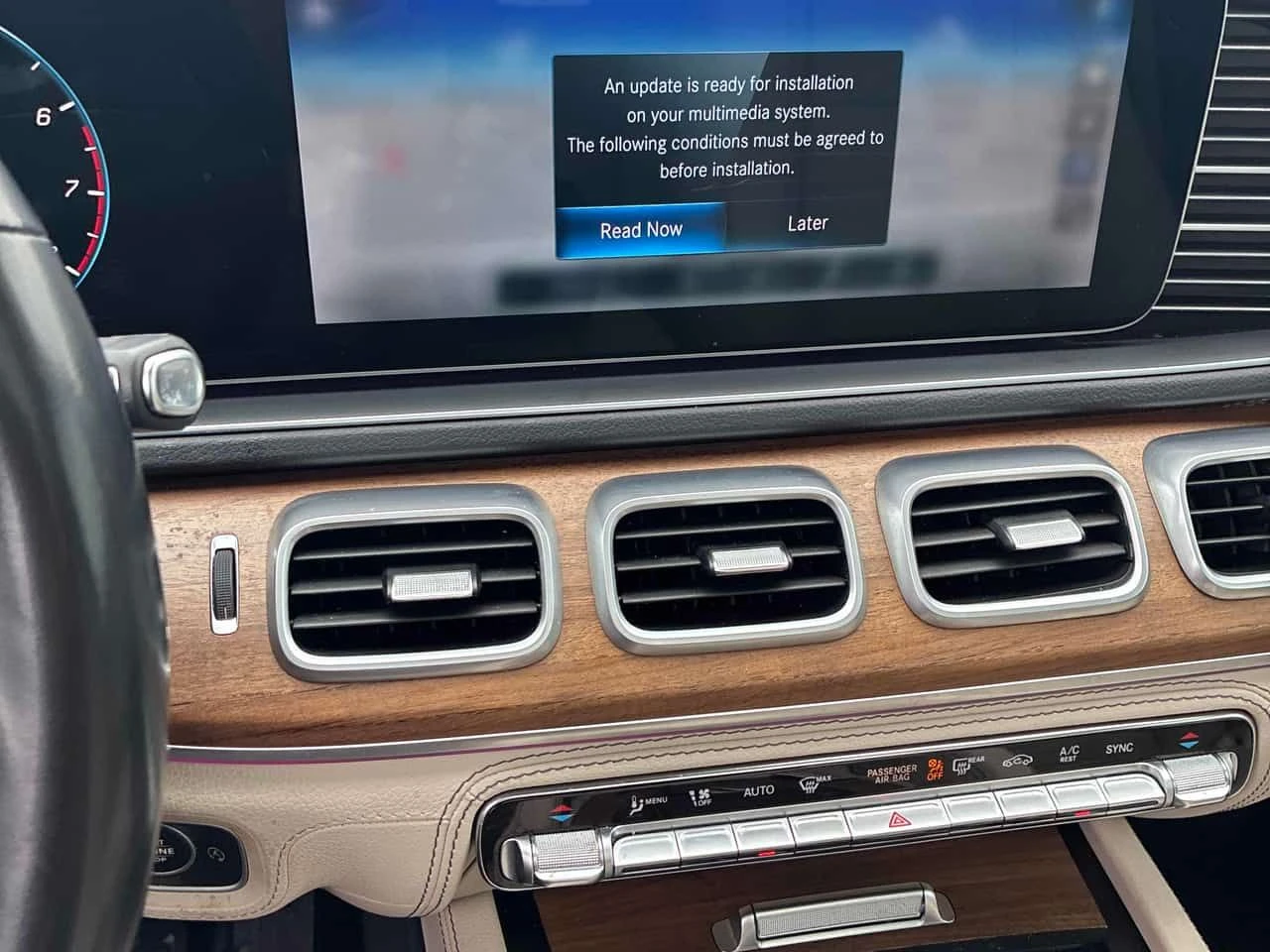 Mercedes-Benz GLE 450 4MATIC* DISTRONIC* BURMESTER* ОБДУХВАНЕ* , снимка 9 - Автомобили и джипове - 54231766