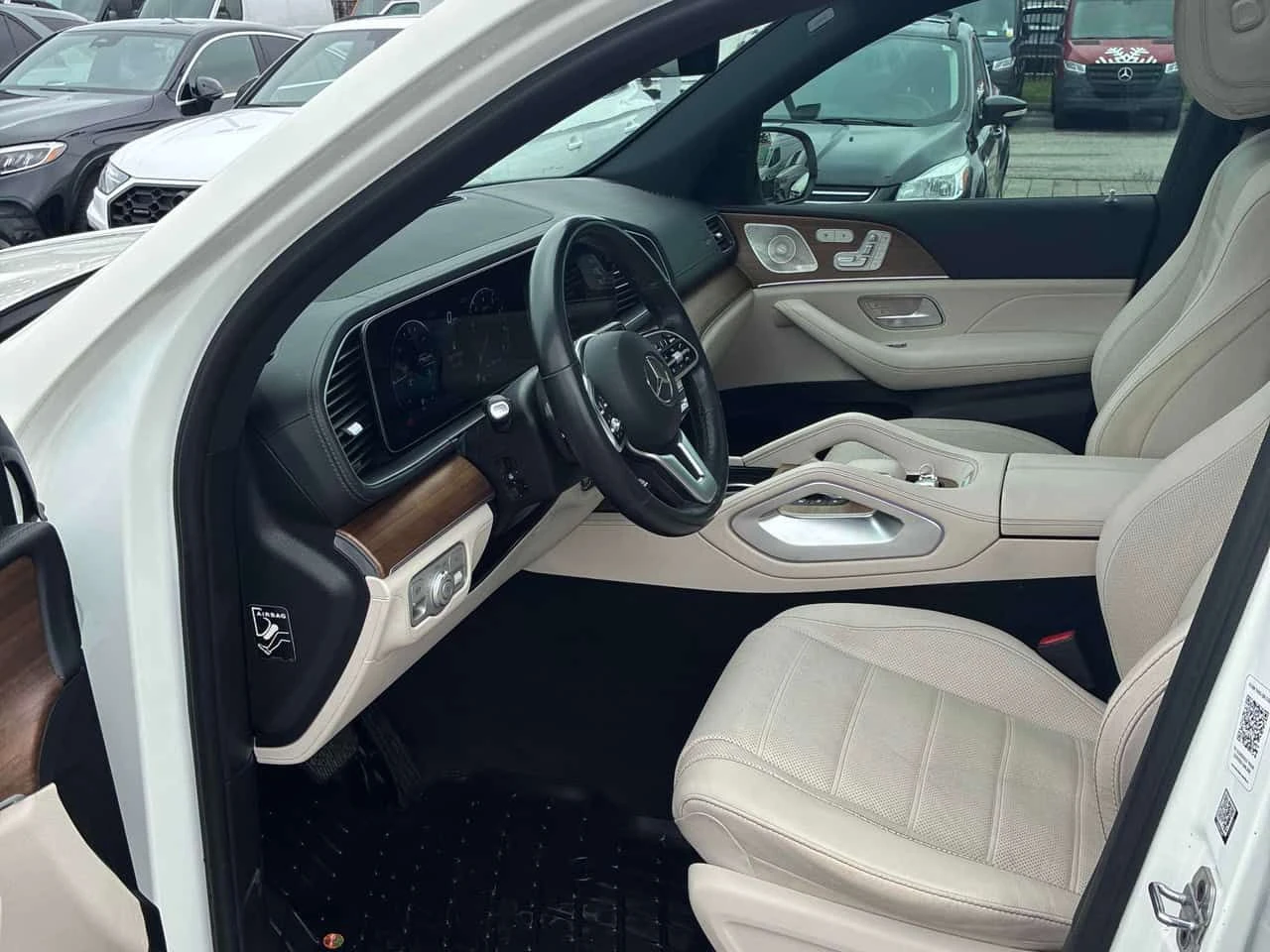 Mercedes-Benz GLE 450 4MATIC* DISTRONIC* BURMESTER* ОБДУХВАНЕ* , снимка 5 - Автомобили и джипове - 54231766