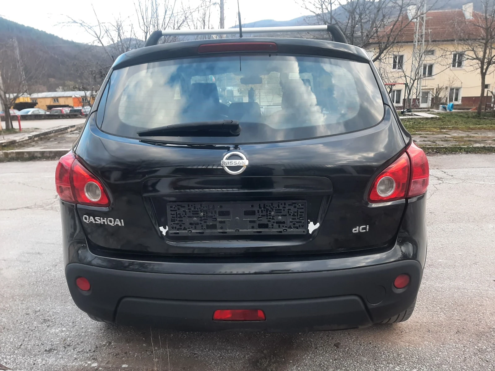 Nissan Qashqai 2.0DCI ITALIJ 4x4 KLIMATRON , снимка 3 - Автомобили и джипове - 54725247