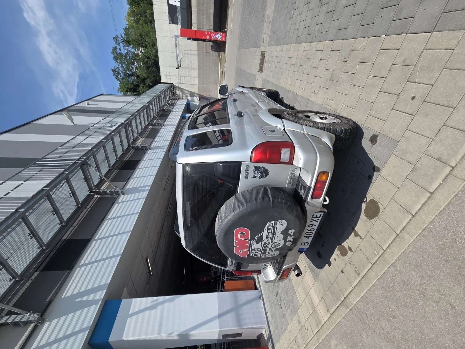 Suzuki Grand vitara 2.0Hdi, снимка 6 - Автомобили и джипове - 55536232