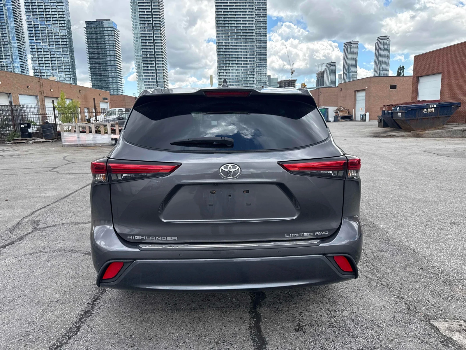 Toyota Highlander * Limited AWD * АВТОКРЕДИТ БЕЗ ПЪРВОНАЧАЛНА ВНОСКА, снимка 4 - Автомобили и джипове - 55976518