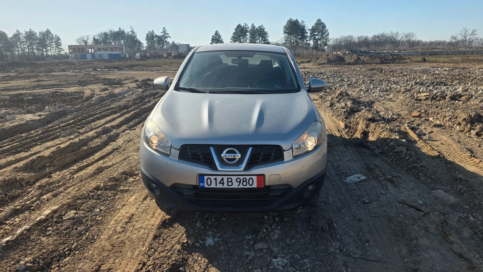 Nissan Qashqai 1.5dci  фейс, снимка 3 - Автомобили и джипове - 56075062