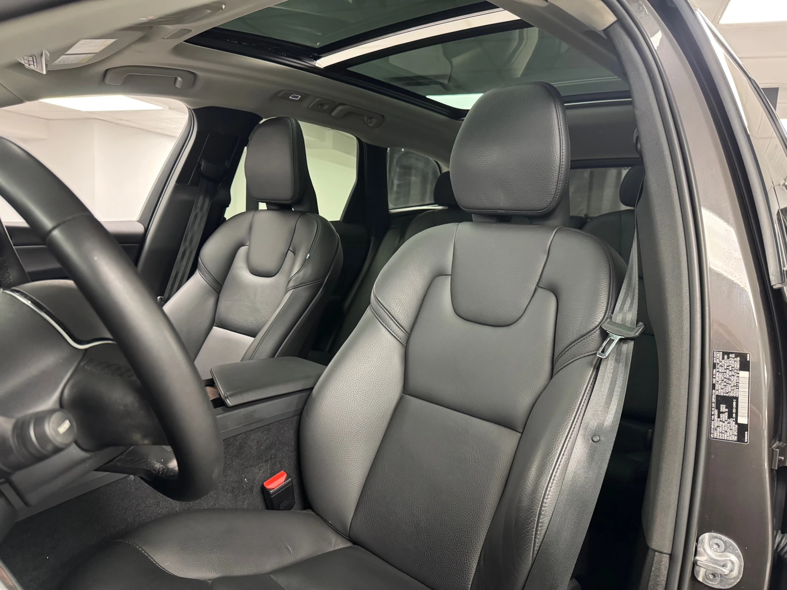Volvo XC60 B6 | 360 CAM* HARMON/KARDON* �������*  | Mobile.bg � ����������� 12