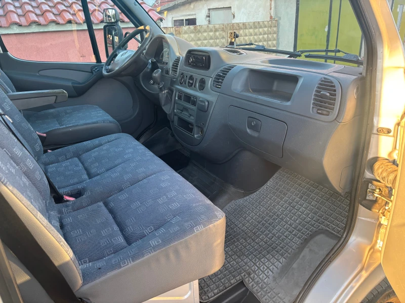 Mercedes-Benz Sprinter 416 2.7 CDI Швейцария, снимка 12 - Бусове и автобуси - 51981234