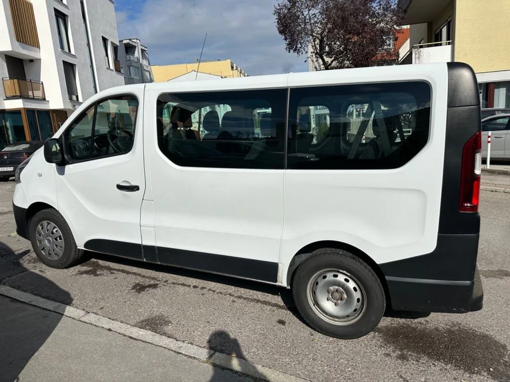 Renault Trafic 2.8t/9места/ Led/ AC/ - изображение 3