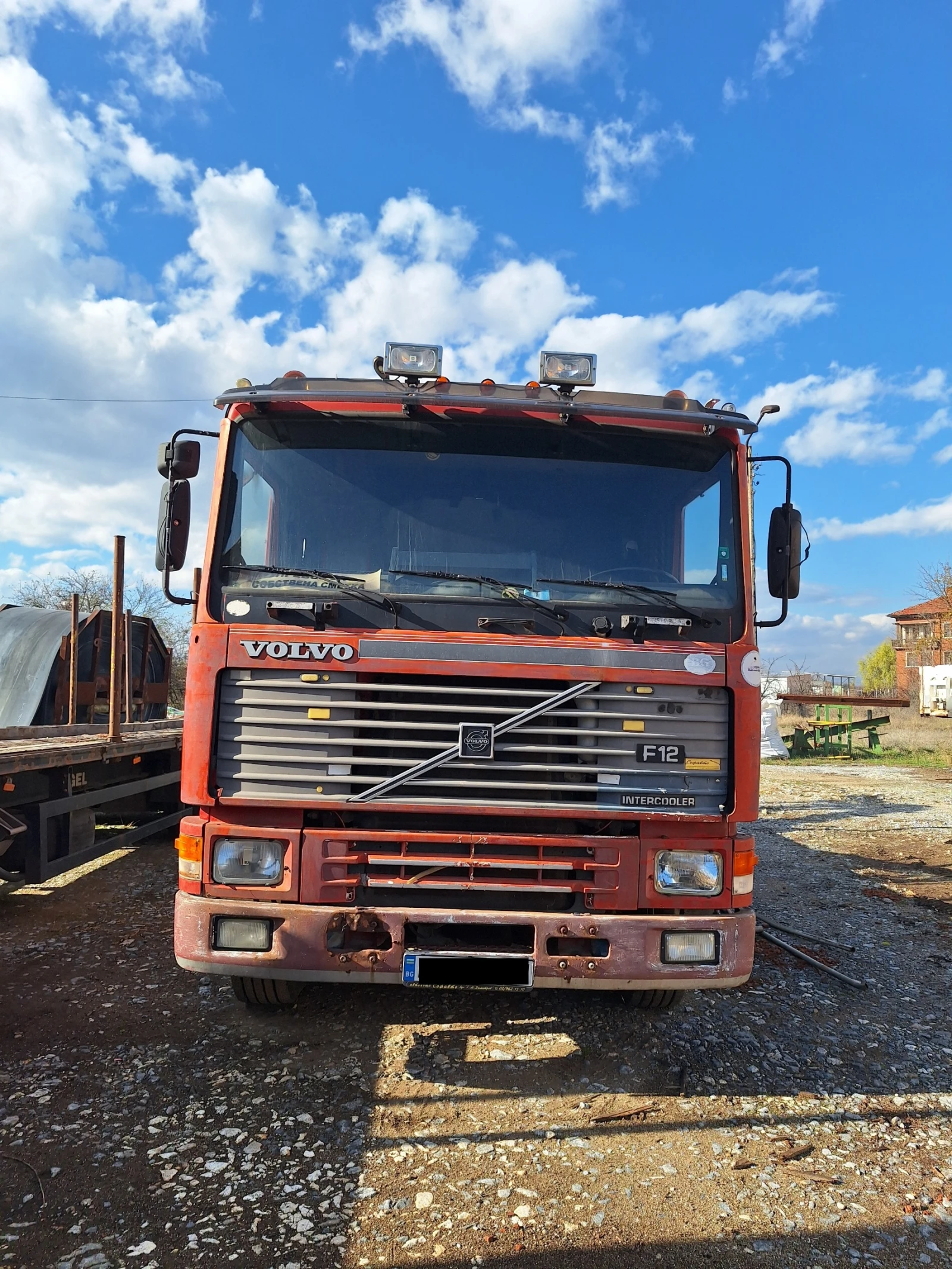Volvo F12, снимка 2 - Камиони - 56485833