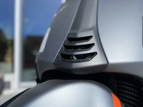 Vespa GTS 300 Super Sport, снимка 8