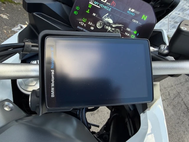 BMW F 900XR, снимка 3 - Мотоциклети и мототехника - 53620005