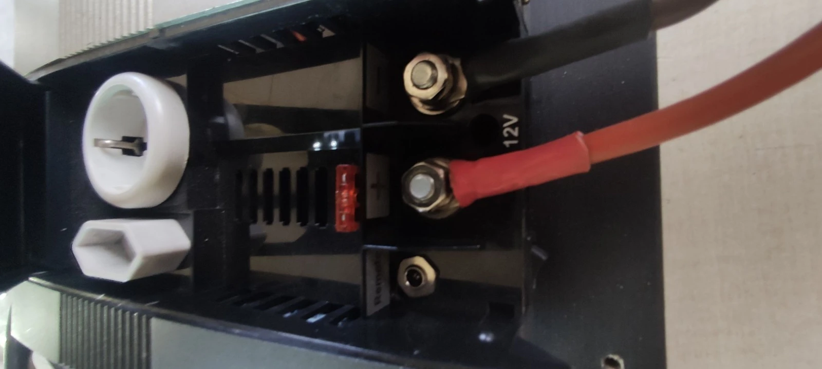  12vDC-220vAC | Mobile.bg   3