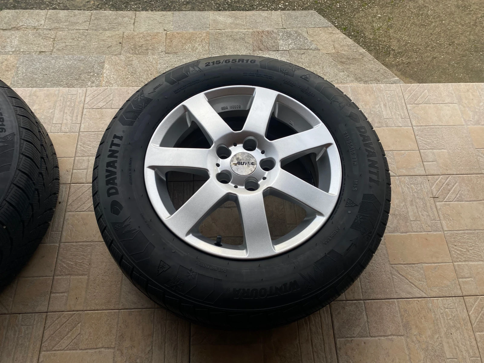 ���� � ������ 215/65R16 �� VW Tiguan | Mobile.bg � ����������� 5