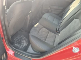 Kia Ceed 1.5i Benzin Automatic 2024 г. Гаранция , снимка 4
