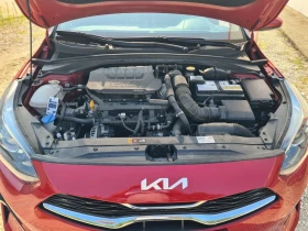 Kia Ceed 1.5i Benzin Automatic 2024 г. Гаранция , снимка 10