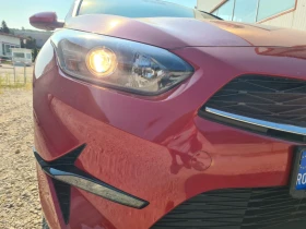 Kia Ceed 1.5i Benzin Automatic 2024 г. Гаранция , снимка 12