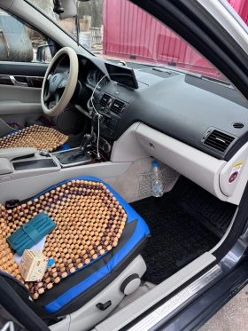 Mercedes-Benz C 220 2.2, снимка 8