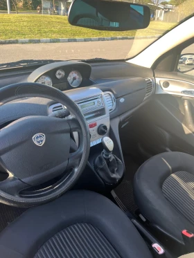 Lancia Ypsilon газ бензин, 1.4, снимка 4