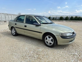     Opel Vectra 1.6  