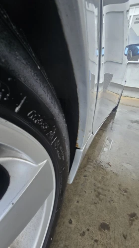 BMW 523 - 2000 € / 3911.66 лв. - 18096844 9