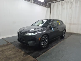 ������ BMW iX