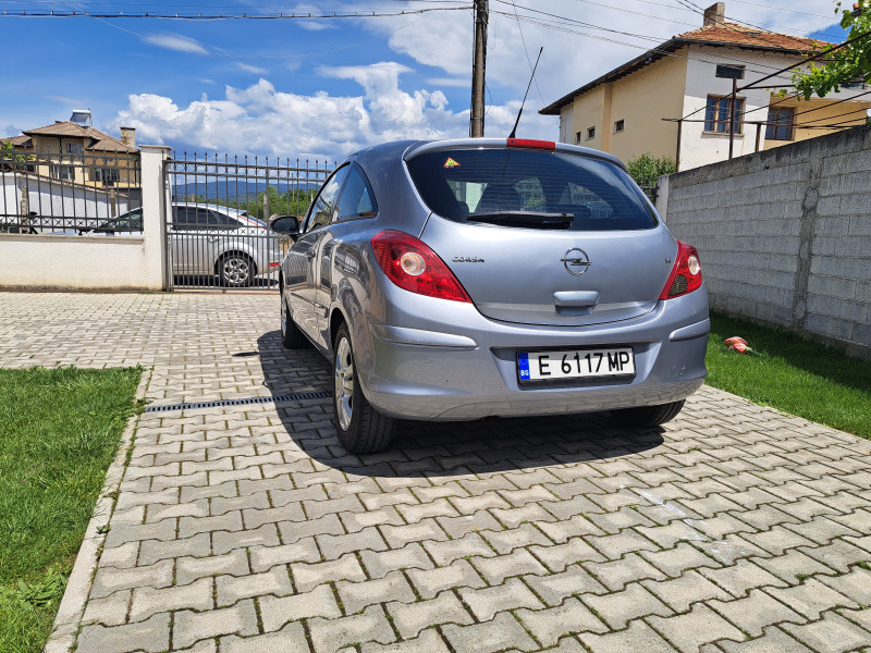 Opel Corsa 1.4, снимка 4 - Автомобили и джипове - 45733731