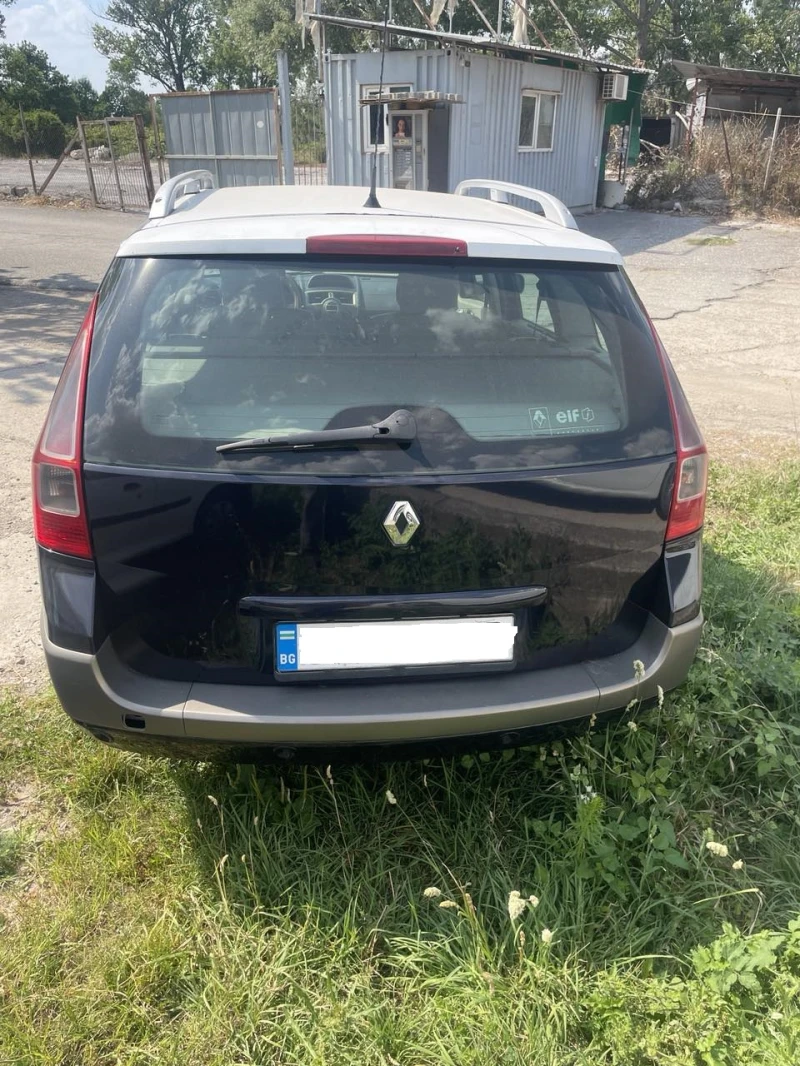 Renault Megane 1, 9, снимка 2 - Автомобили и джипове - 47310613