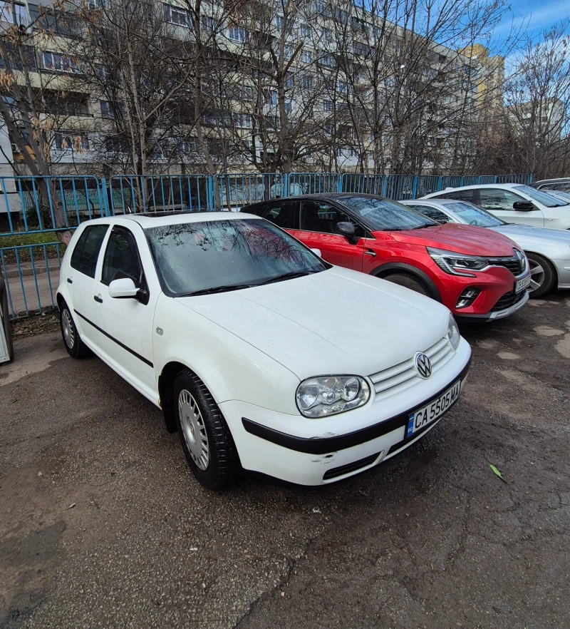 VW Golf, снимка 3 - Автомобили и джипове - 48873225