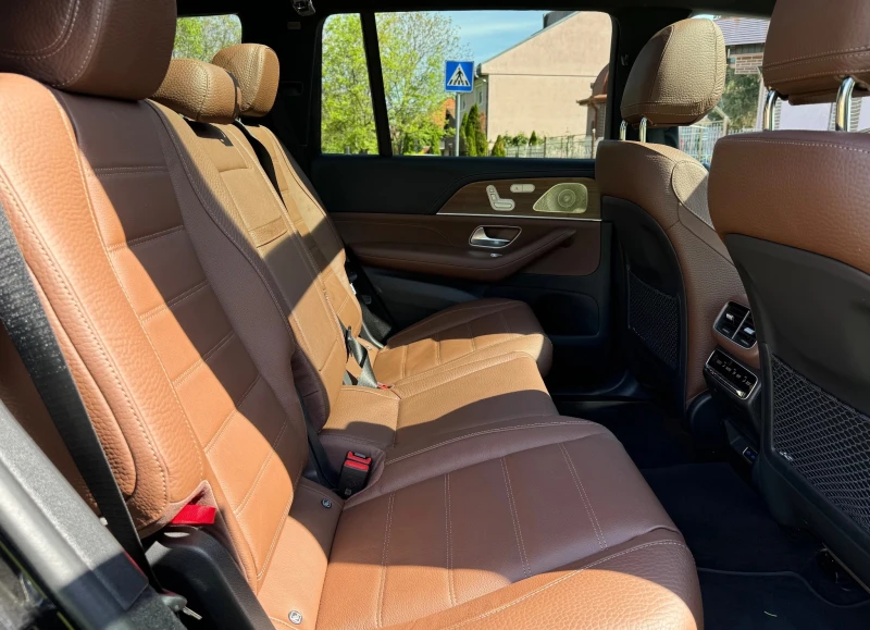 Mercedes-Benz GLS 450 d AMG-Line Mild Hybrid 4MATIC , снимка 10 - Автомобили и джипове - 52129770