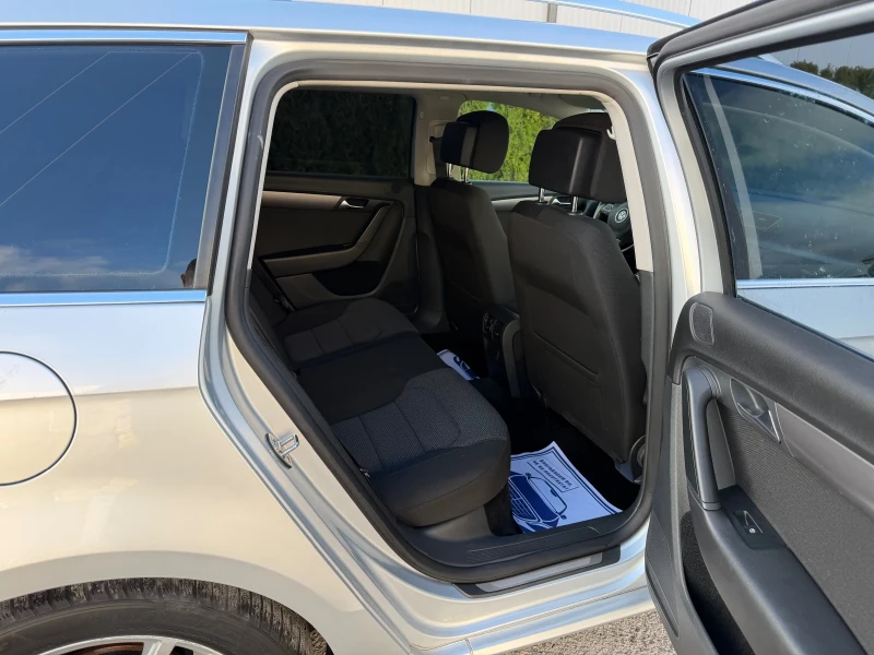 VW Passat 2.0tdi 140k.c* Ръчка* Подгрев* ЛИЗИНГ, снимка 13 - Автомобили и джипове - 52791212
