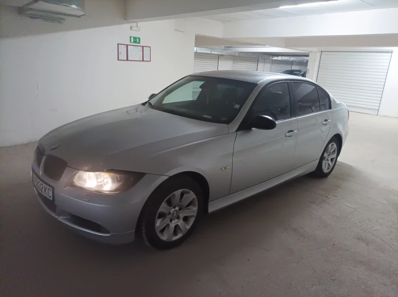 BMW 320, снимка 2 - Автомобили и джипове - 52805445