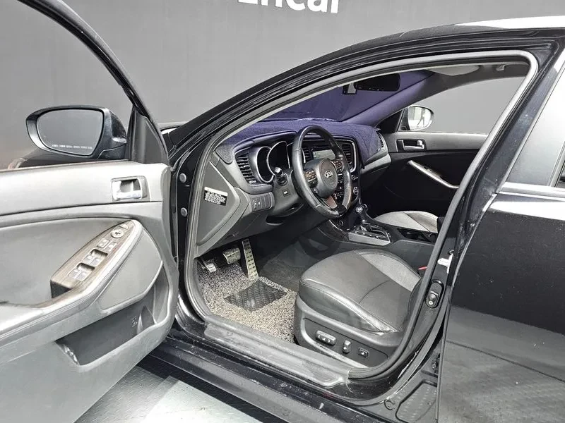 Kia K5 2.0, снимка 10 - Автомобили и джипове - 54262493