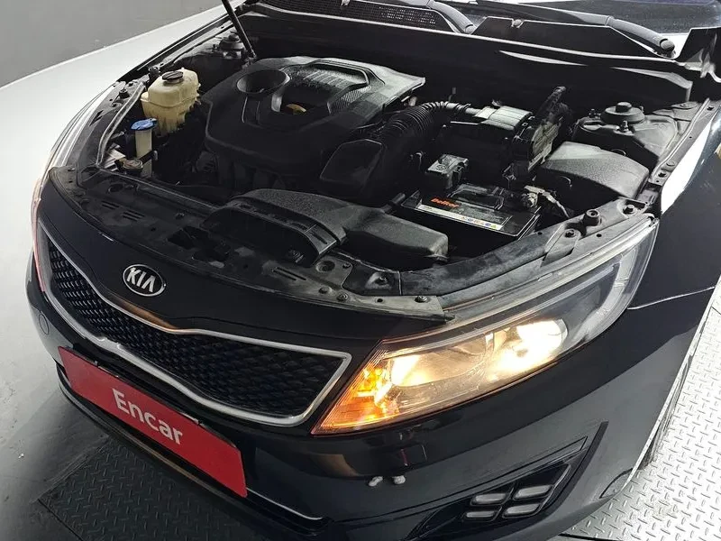 Kia K5 2.0, снимка 6 - Автомобили и джипове - 54262493