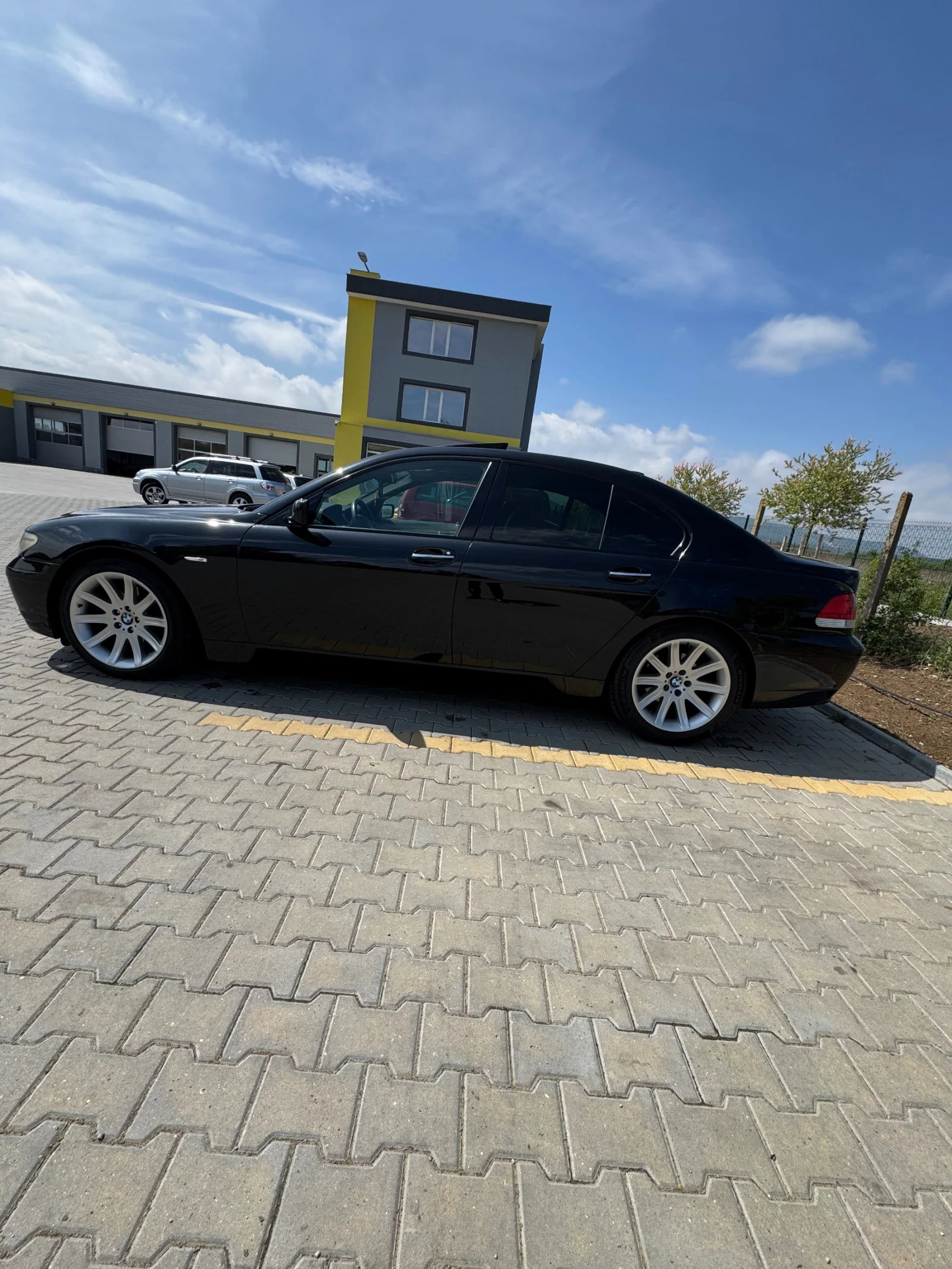 BMW 730  - изображение 9