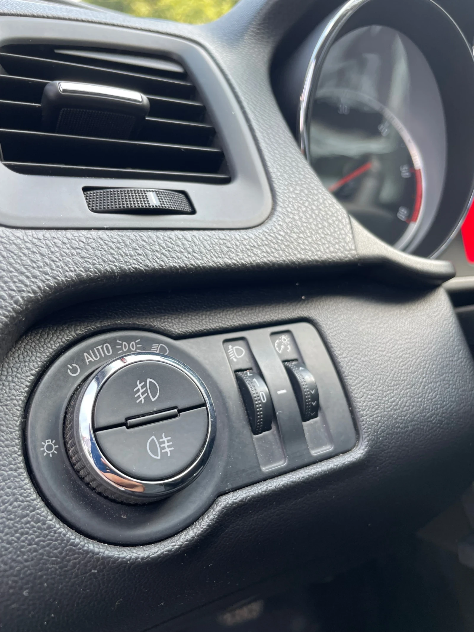 Opel Insignia   /  /   /  / 2.0CDTI | Mobile.bg   14