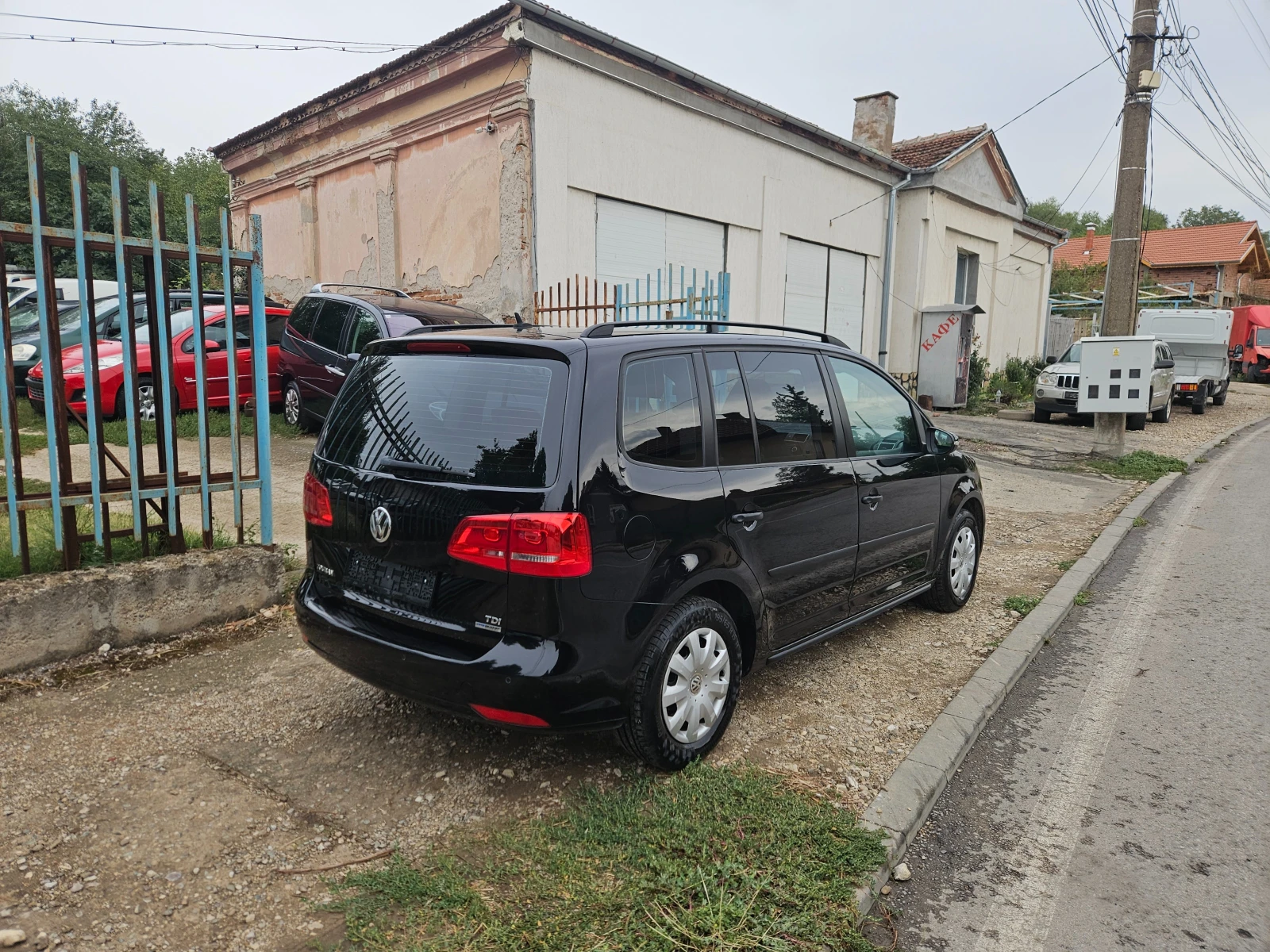 VW Touran 1.6TDI - изображение 4