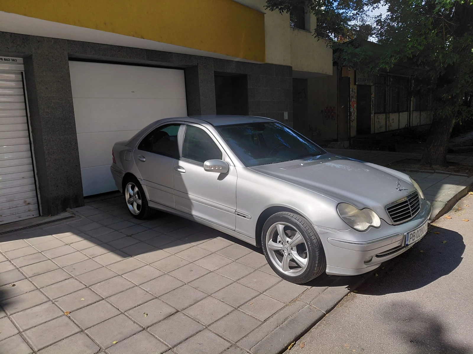 Mercedes-Benz C 200  - изображение 5
