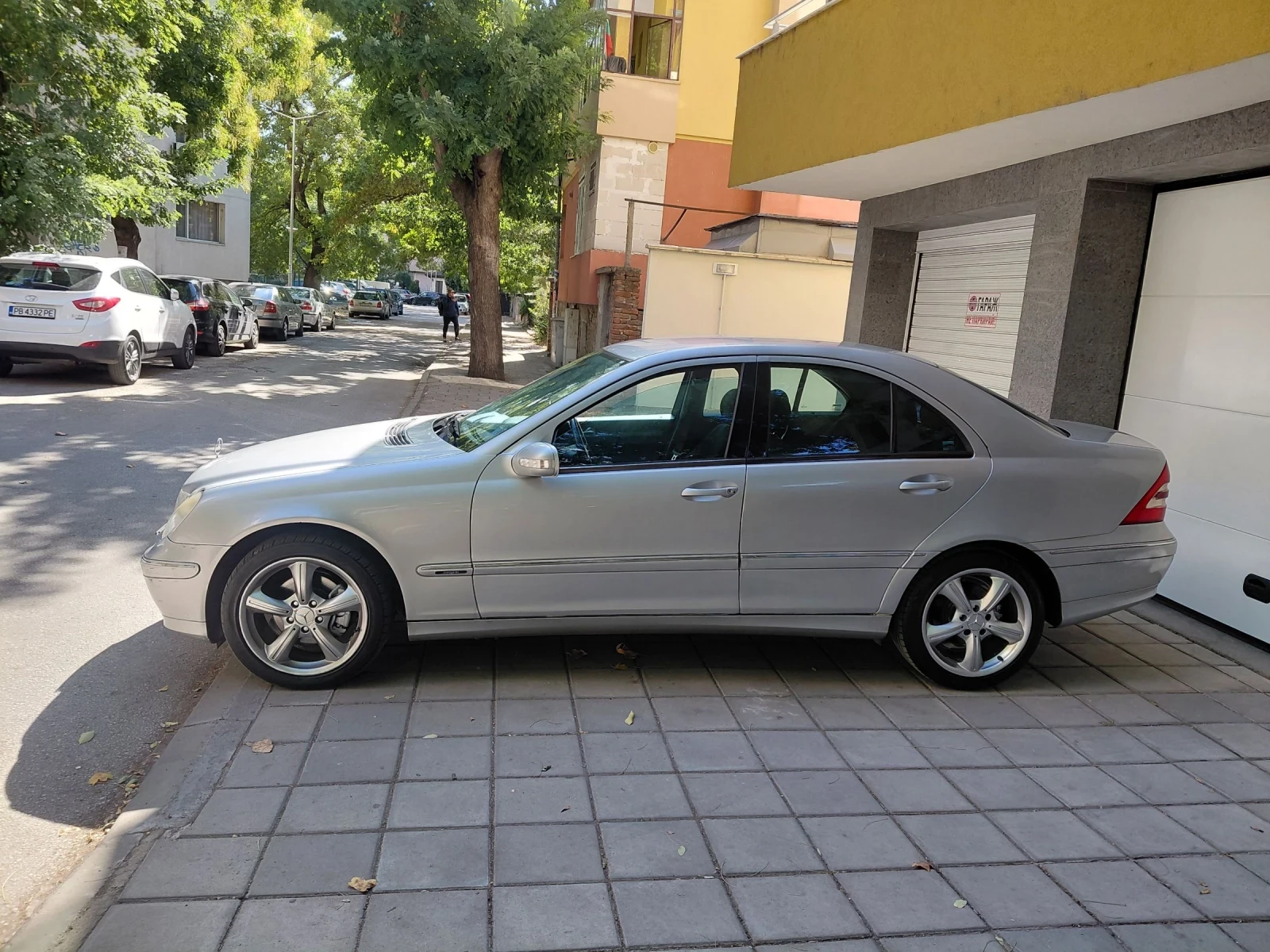 Mercedes-Benz C 200  - изображение 6