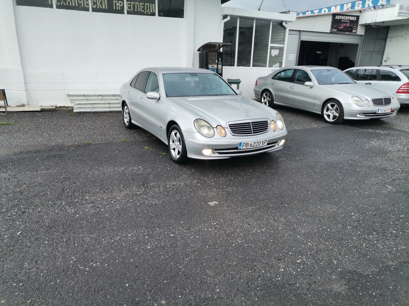 Mercedes-Benz E 320  | Mobile.bg   8