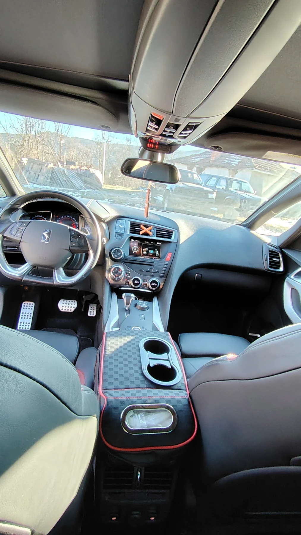 Citroen DS5  - изображение 6