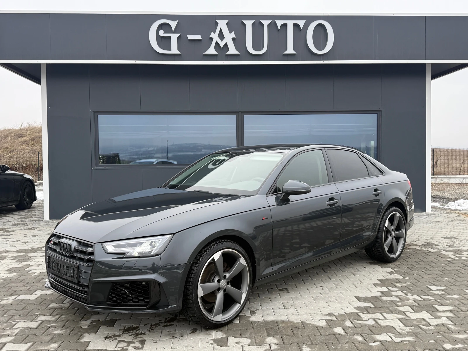 Audi A4 2.0TDI RS LINE �������� ������ !!! | Mobile.bg � ����������� 1