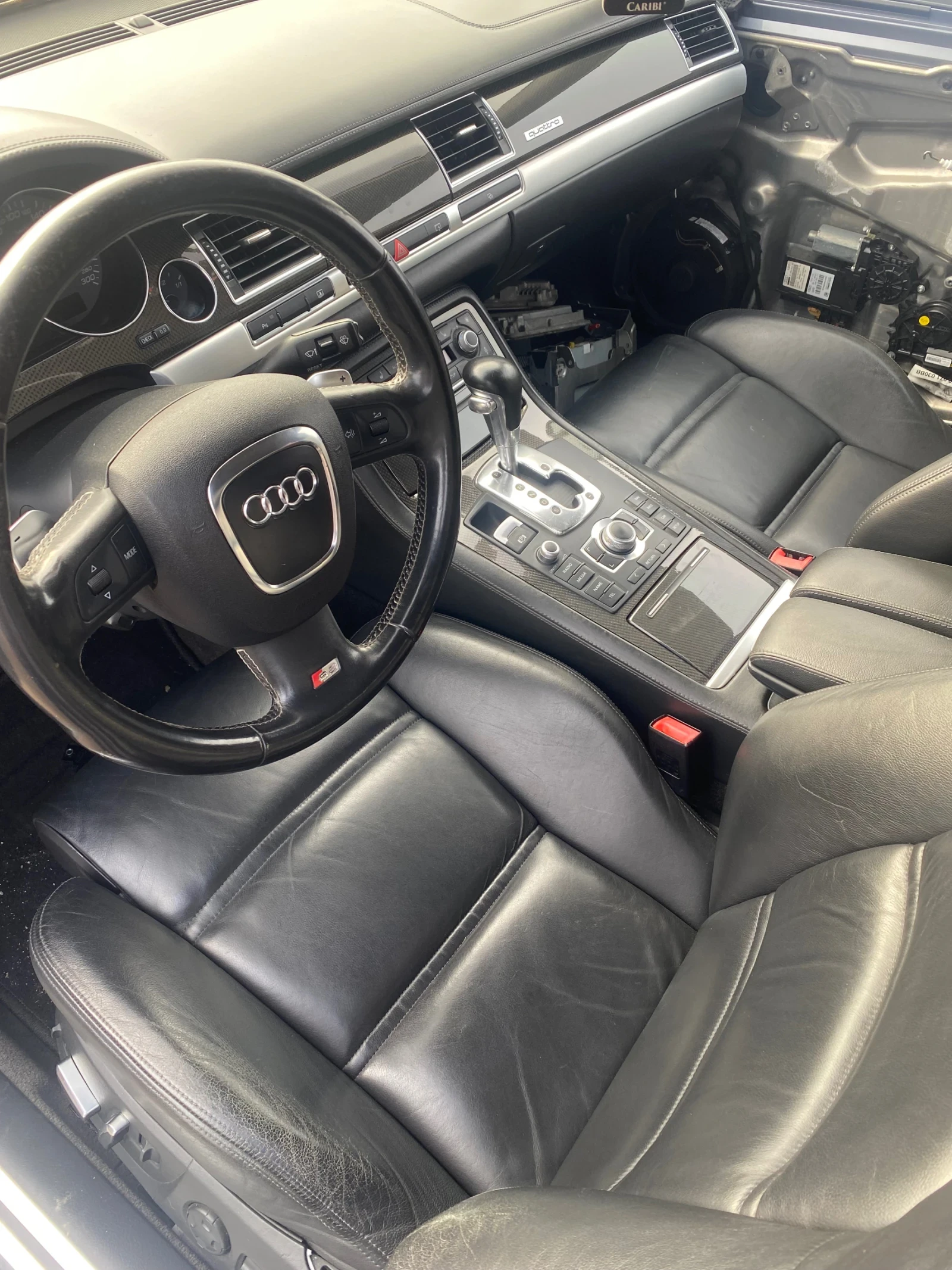 Audi S8, снимка 2 - Автомобили и джипове - 53756216