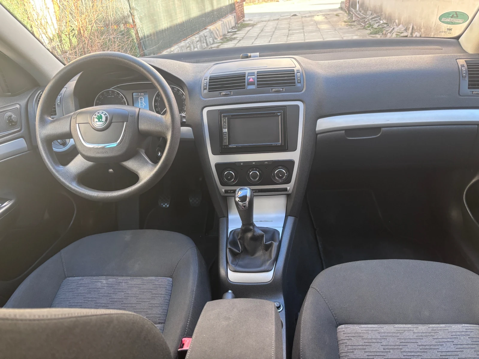 Skoda Octavia, снимка 5 - Автомобили и джипове - 53785038