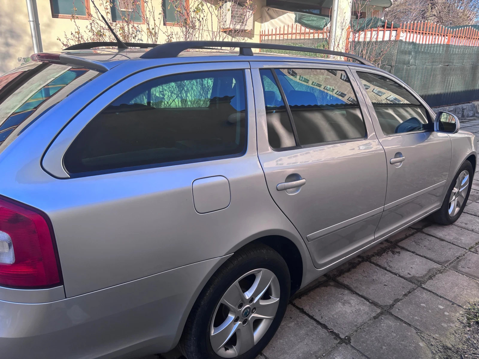 Skoda Octavia, снимка 4 - Автомобили и джипове - 53785038