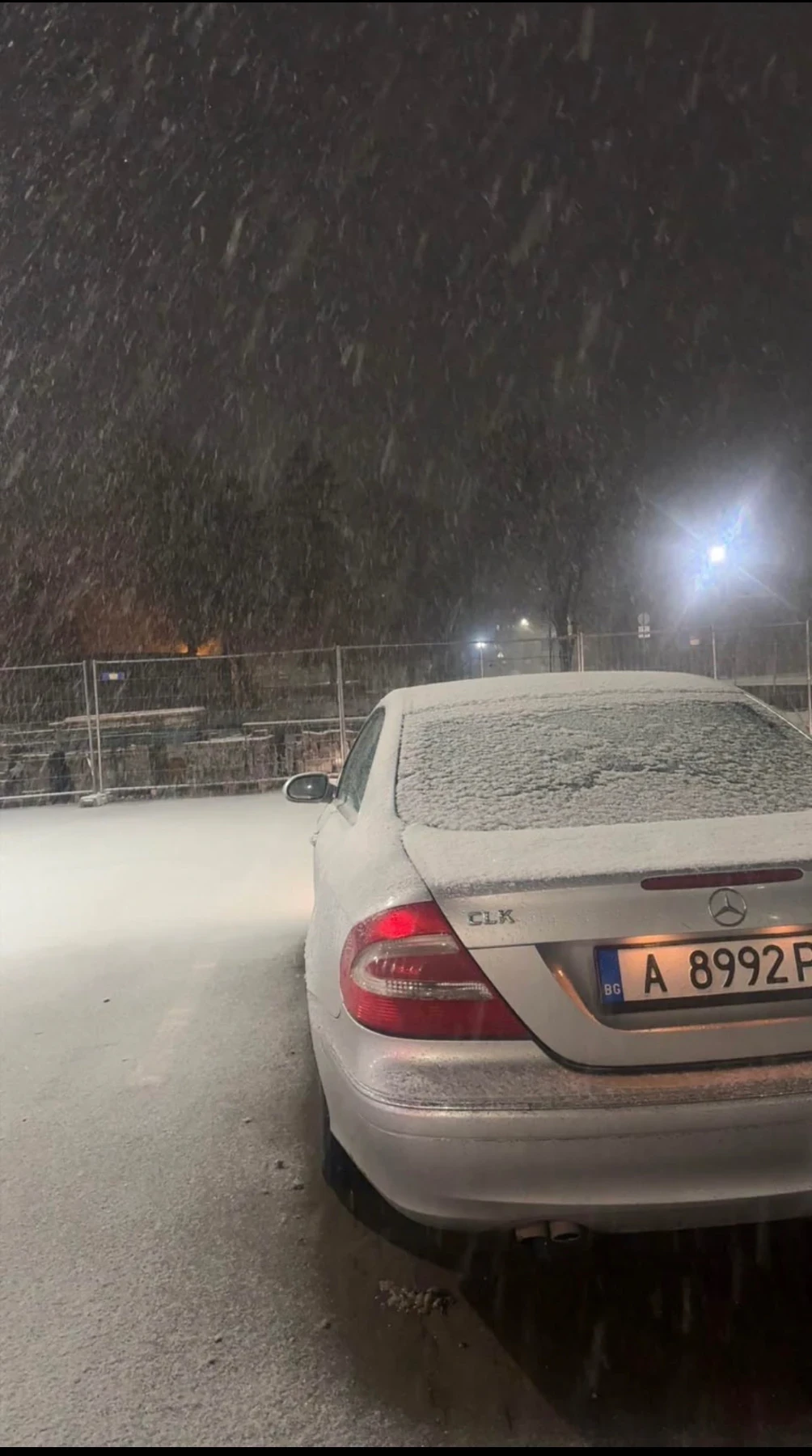 Mercedes-Benz CLK 270 CDI, снимка 4 - Автомобили и джипове - 54356642